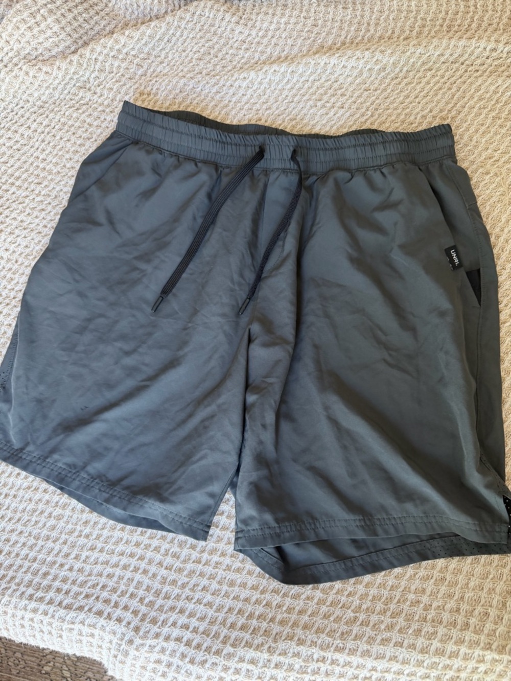 UNRL Men’s Athletic Shorts - Gray